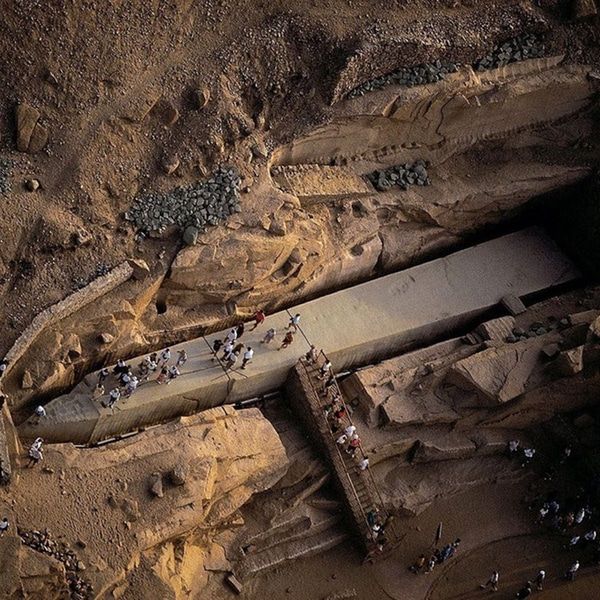 Egypt Tours Obelisco inacabado com 3500 anos revela a incrível engenharia do Antigo Egito